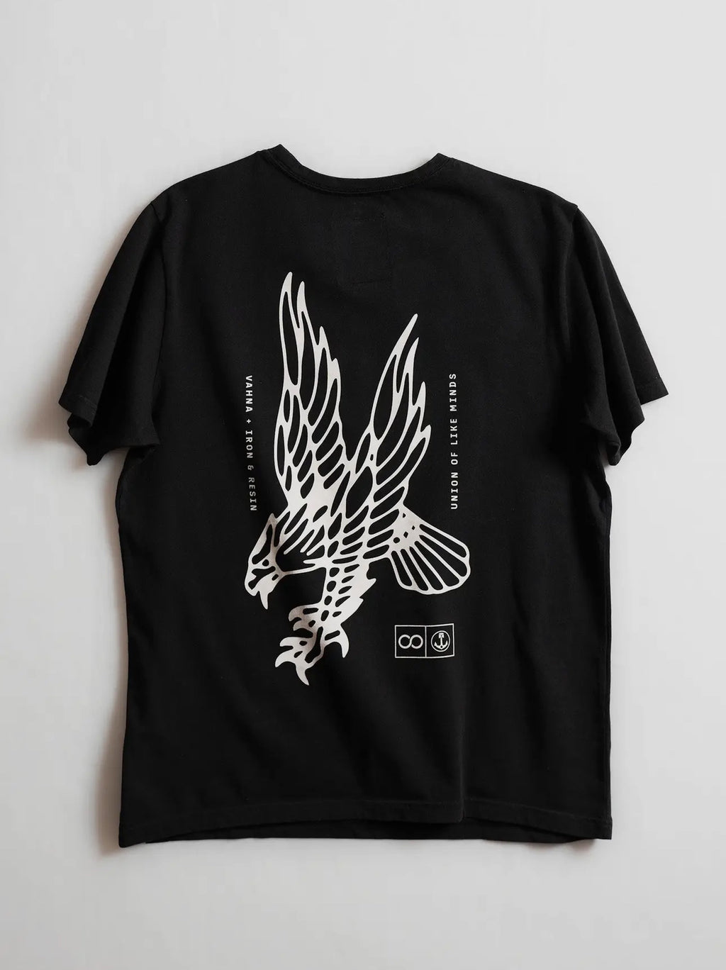 Vahna Pocket Tee
