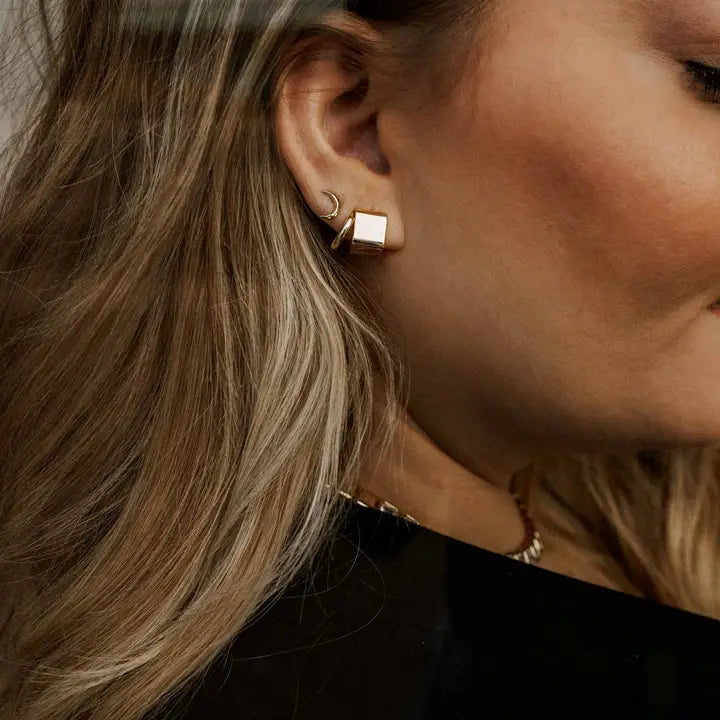 Kath Earrings Gold