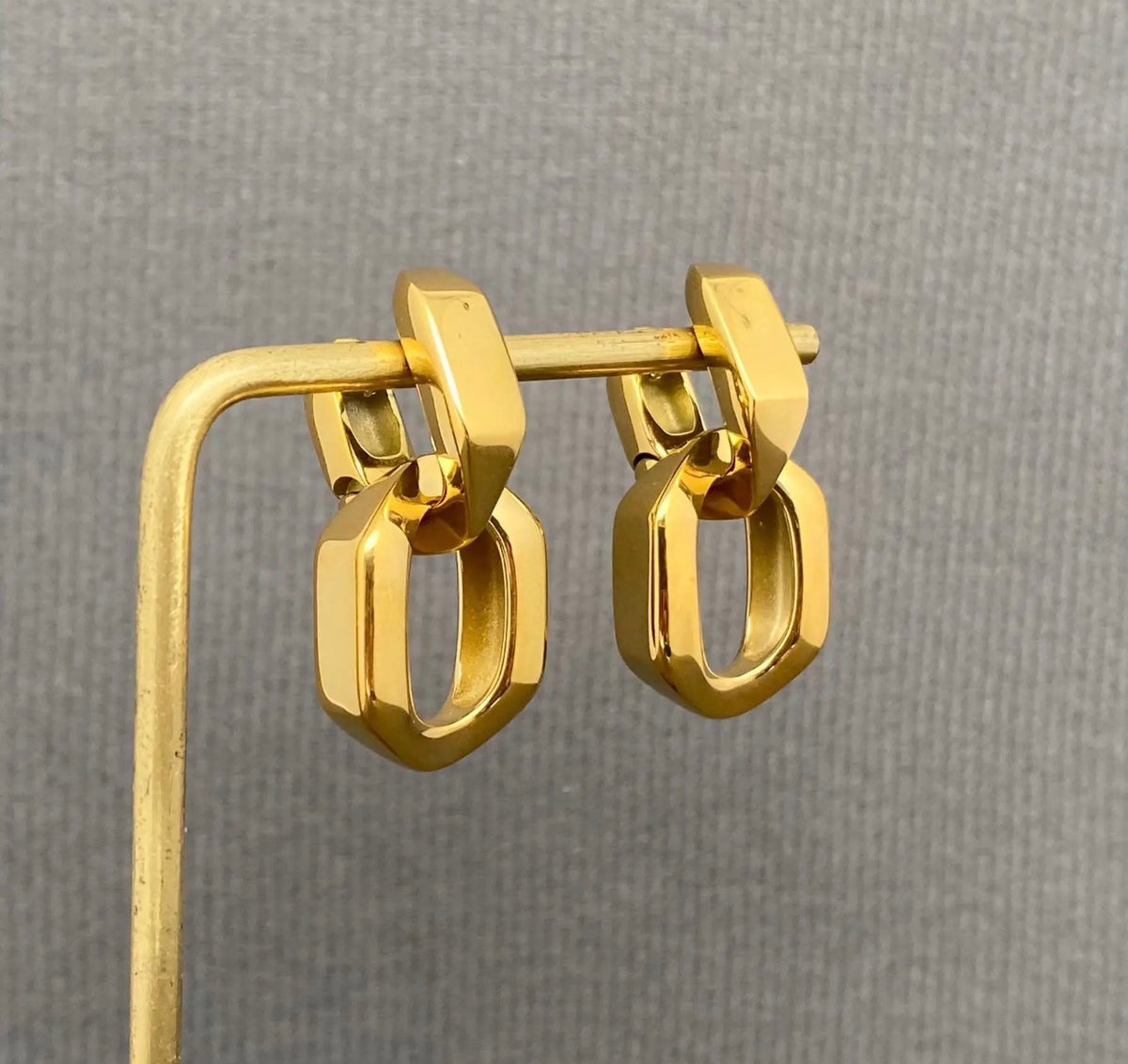 Geometric Double Link Huggie Earrings Gold