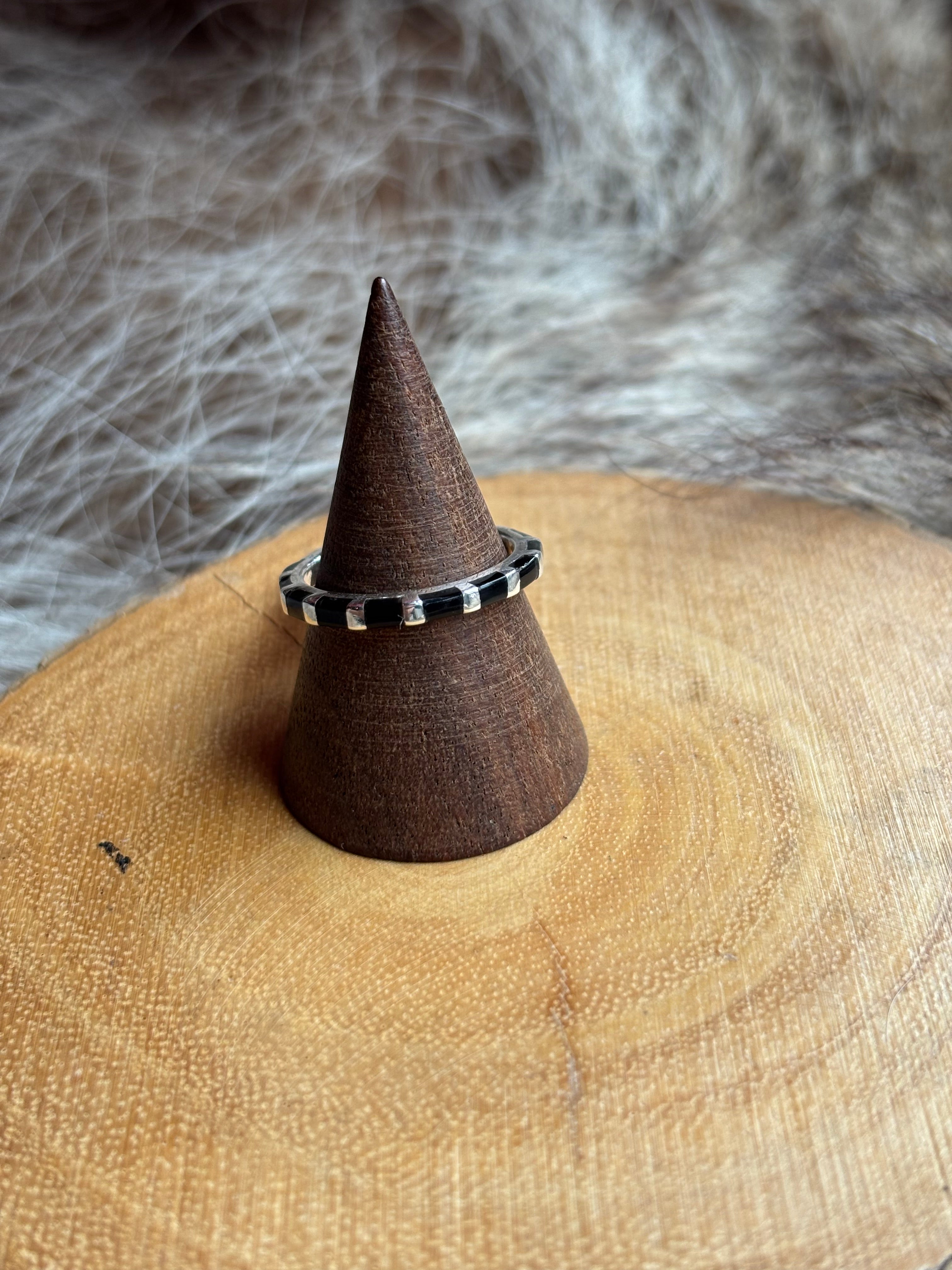 Inlay Stone Band Onyx