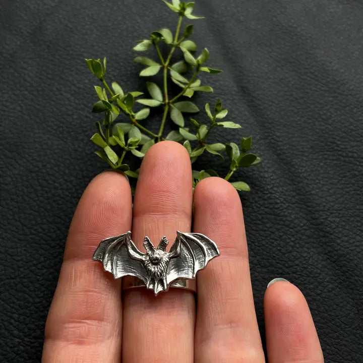 Pallid Silver Bat Ring Size 10