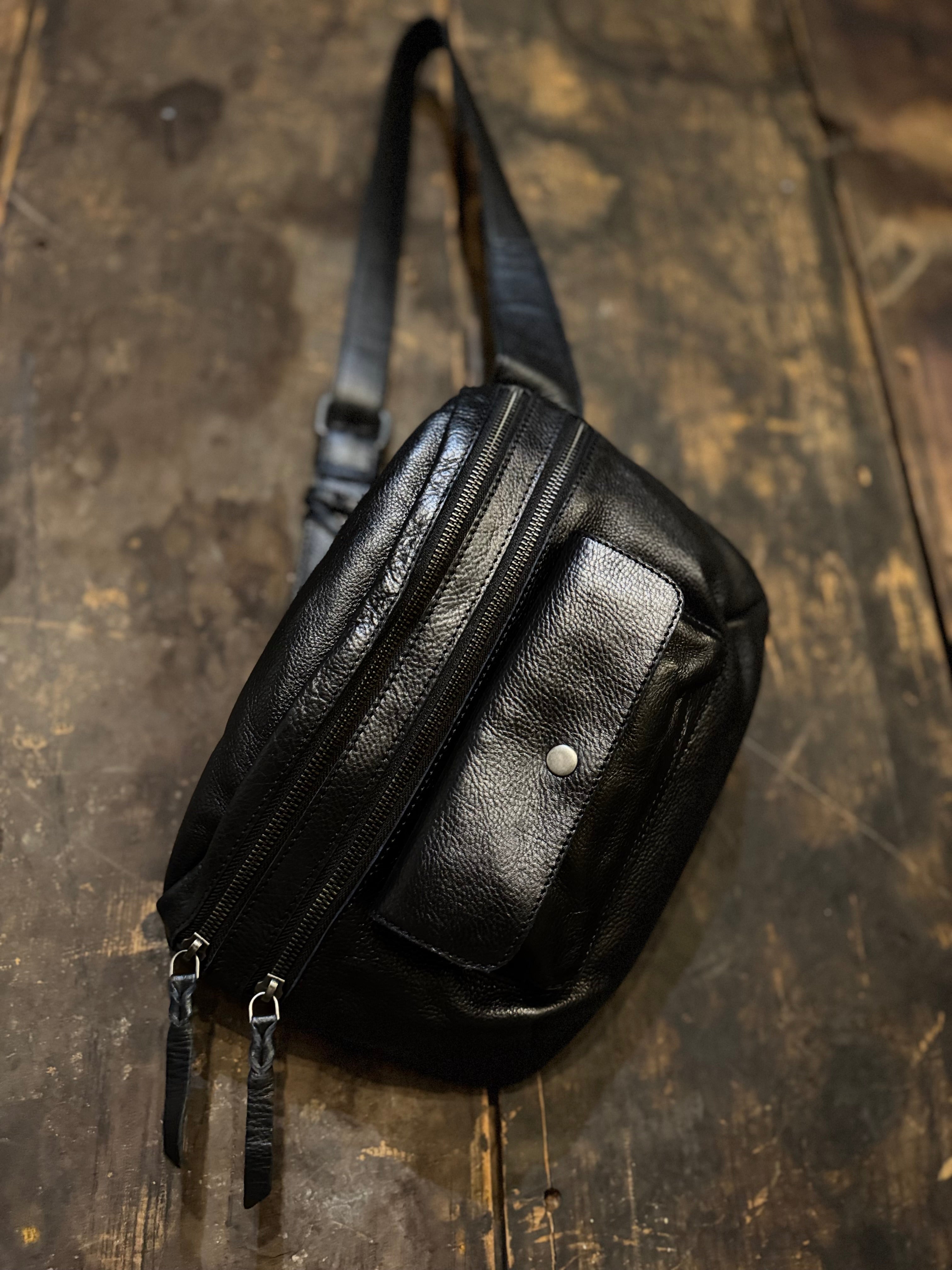 Nomad Body Sling Black