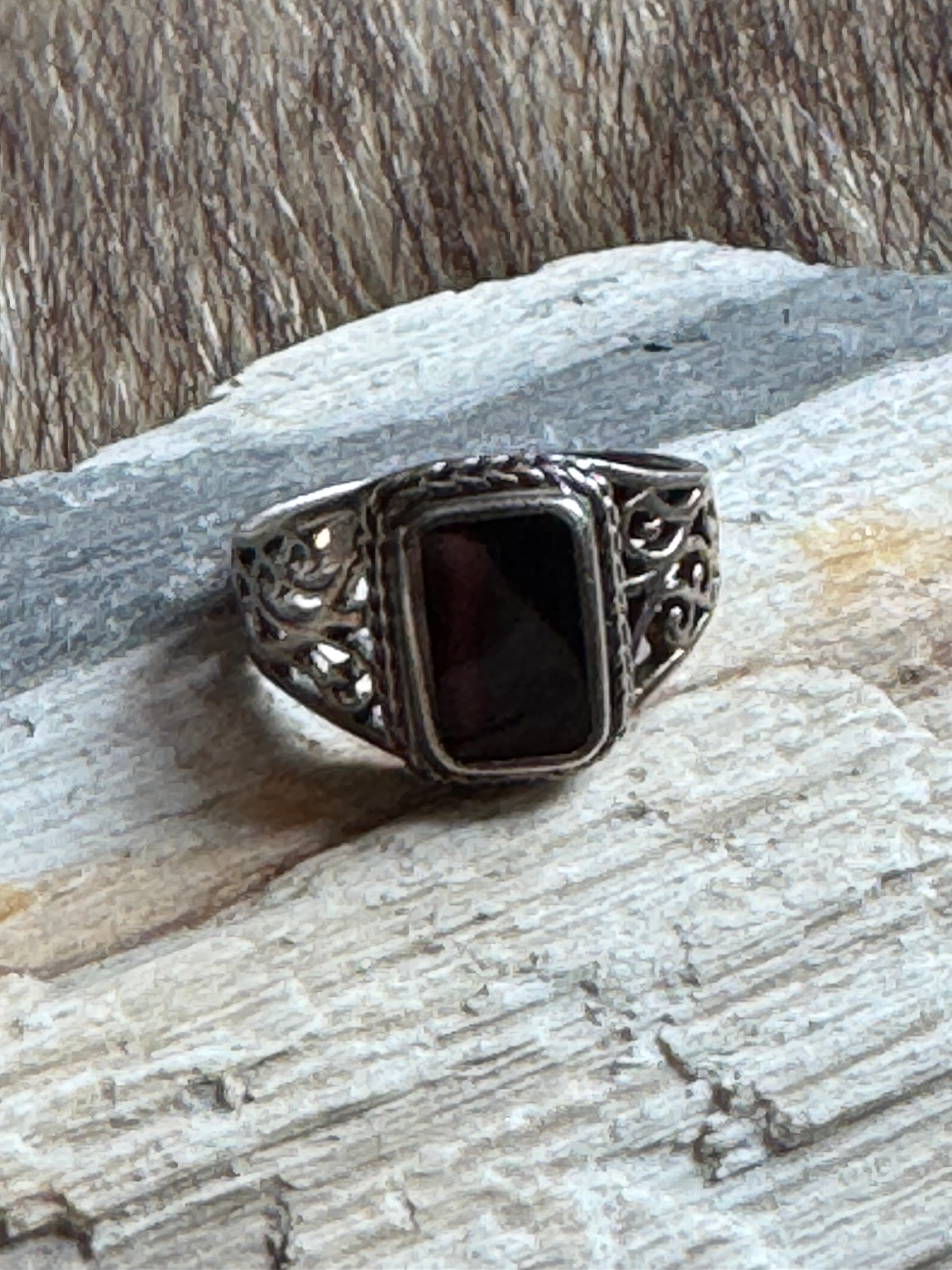 Vintage Sterling Filigree Onyx Ring Size 8
