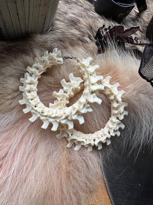 Boa Constrictor Vertebrae XL Hoops