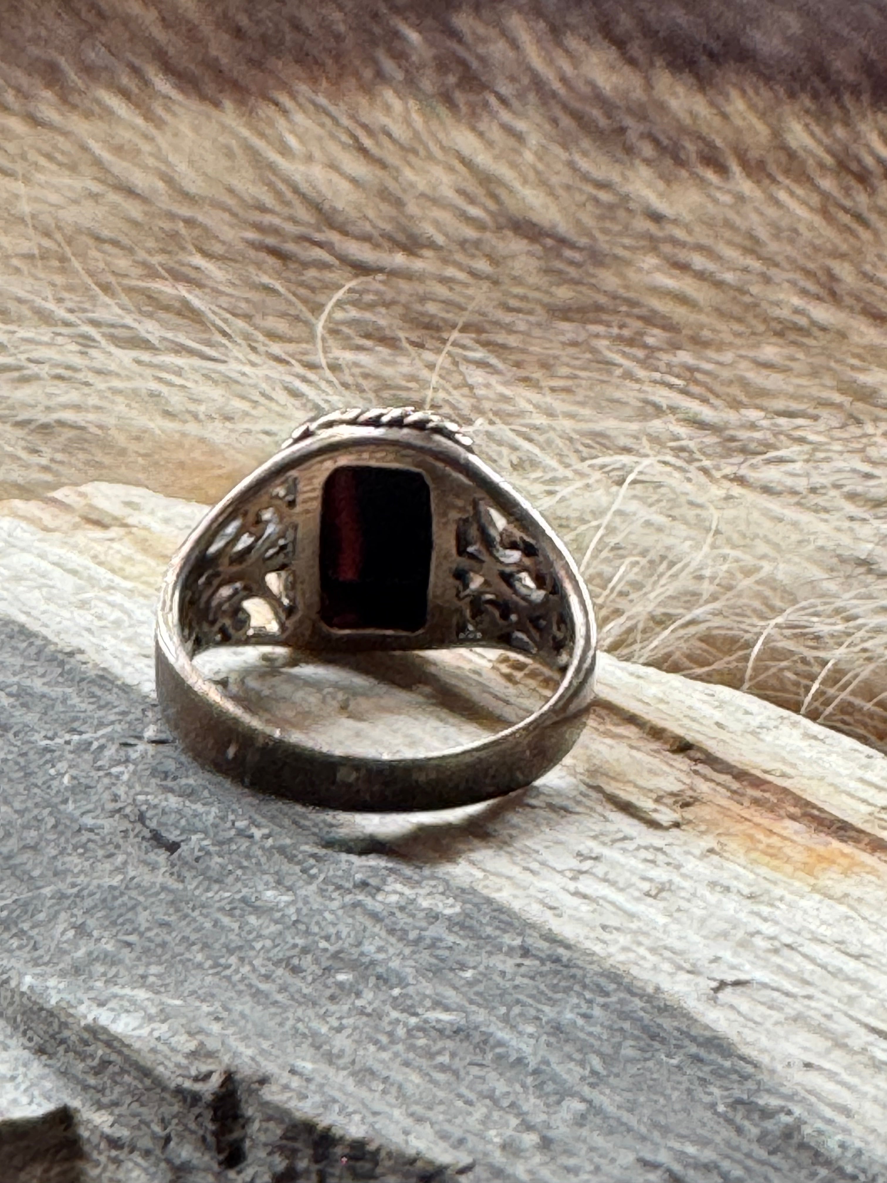 Vintage Sterling Filigree Onyx Ring Size 8