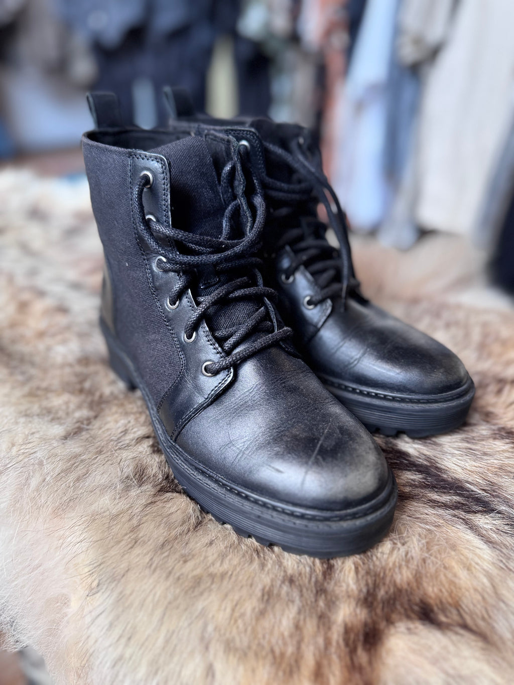Vintage Women's Harley Lace-Up/Zip Mesh Boots