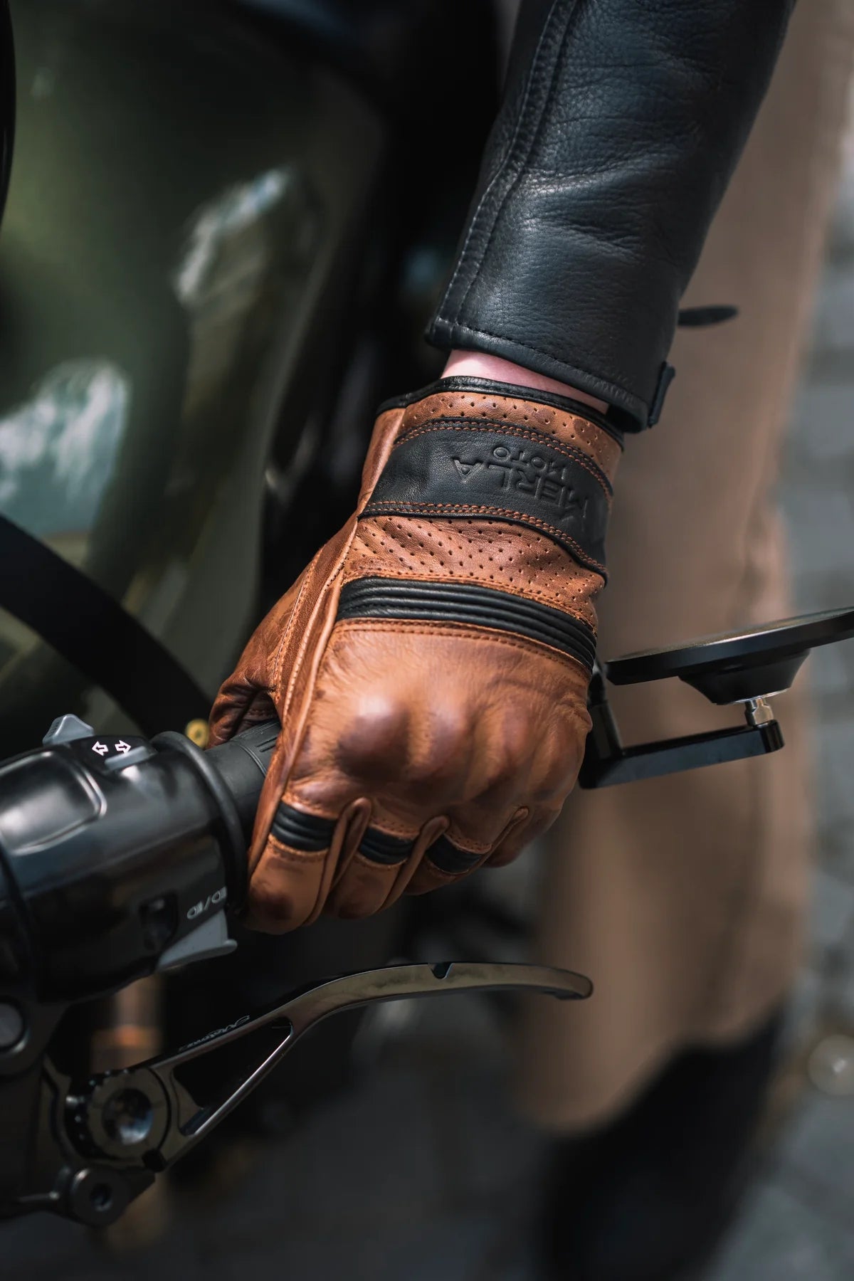 Boston Gloves Brown