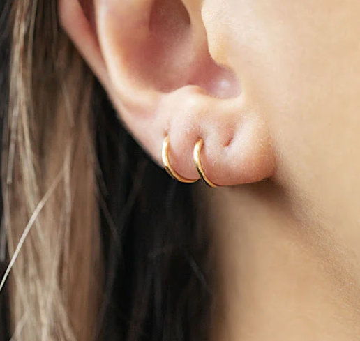 Baby Seamless Huggie Earrings Gold