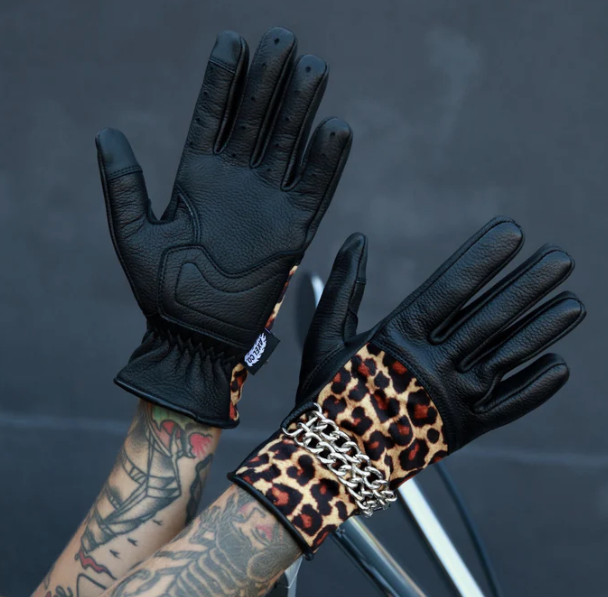 Cheetah Chain Gloves