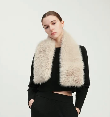Sacha Keyhole Fur Scarf Stone