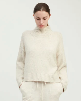 Chunky Mockneck Sweater Beige