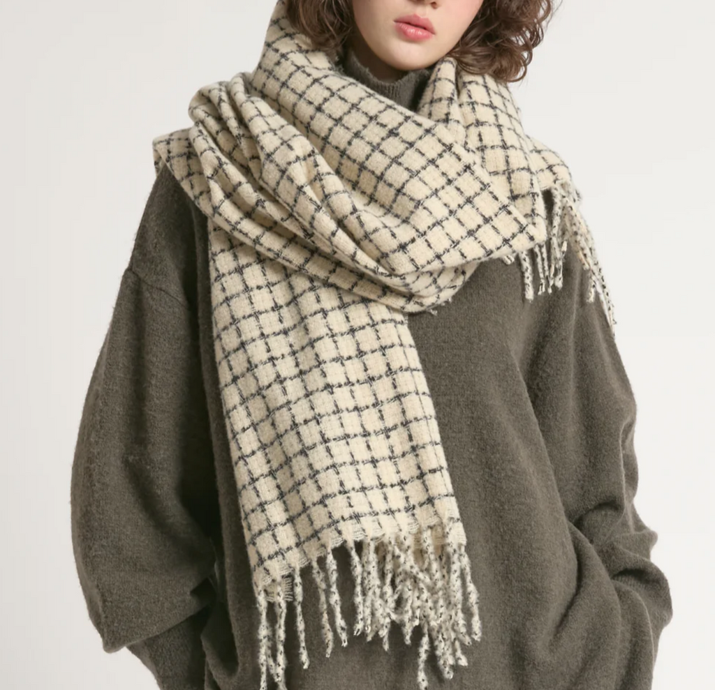Minimal Window Panel Scarf Ivory