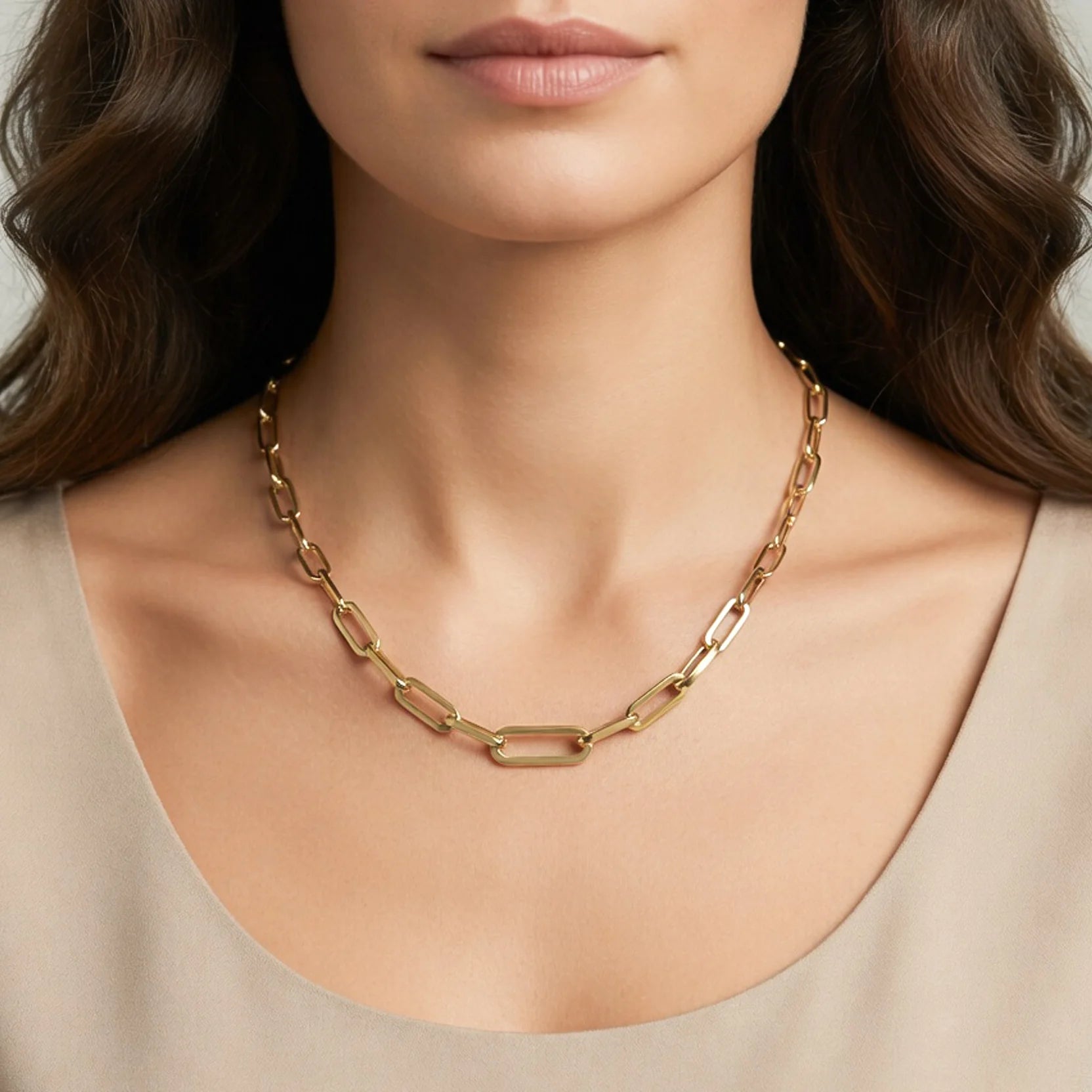 Paperclip Chain Necklace Gold