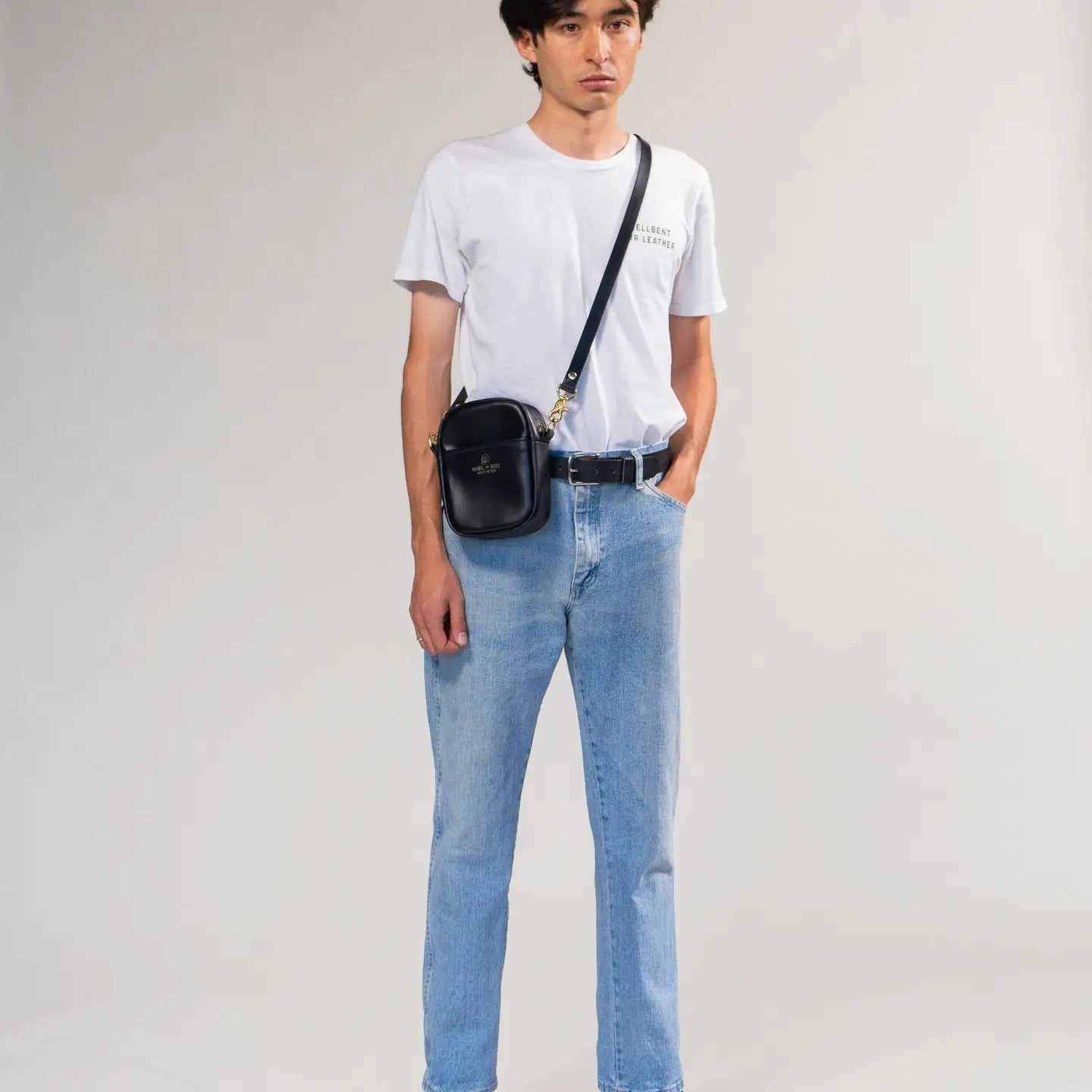 Vertical Sling Bag Black