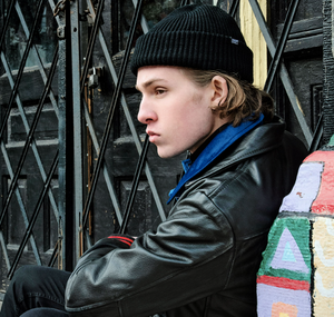 Wanderer Shortie Beanie Black
