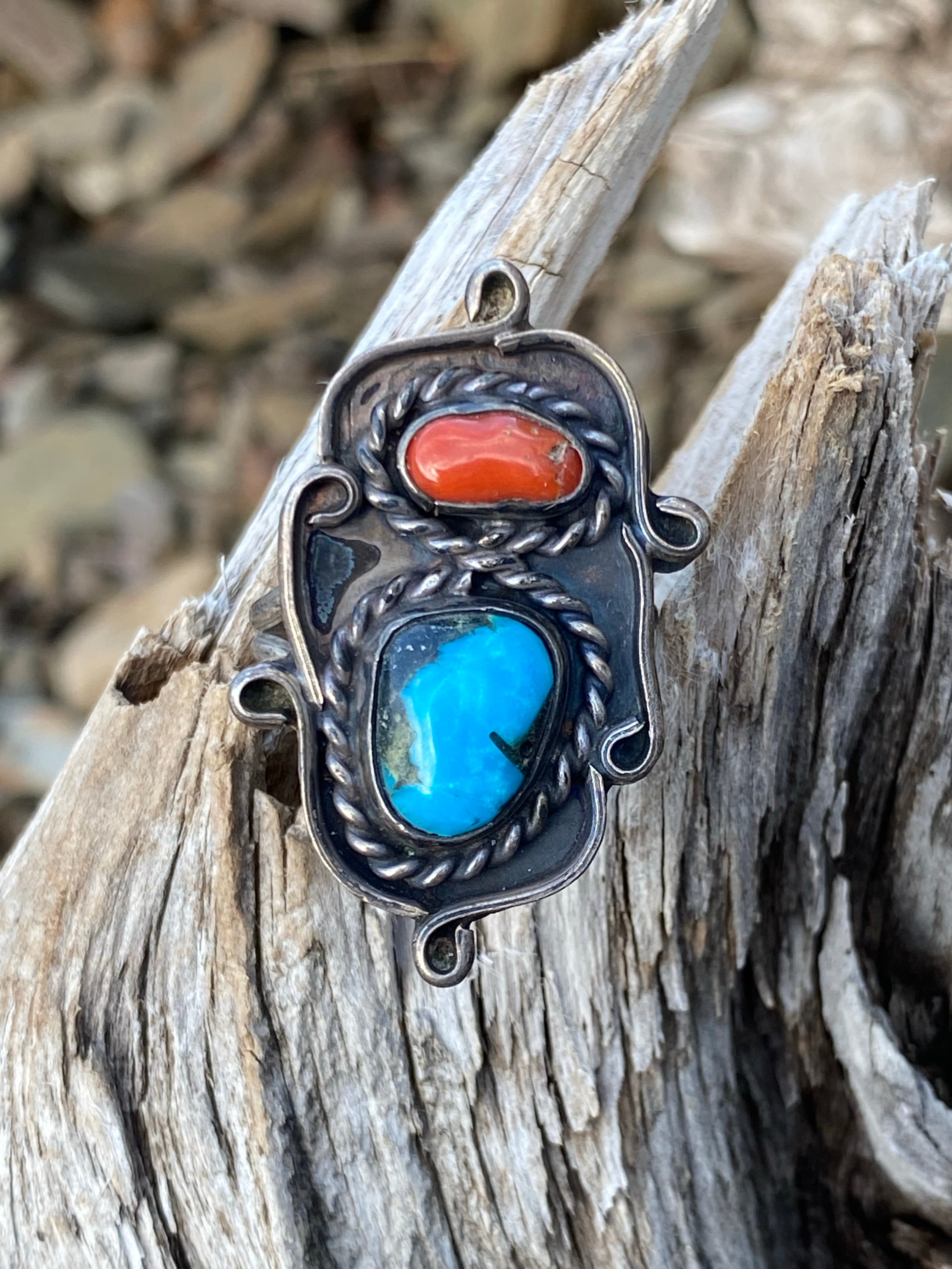 Vintage Sterling Turq and Coral Ring Size 7