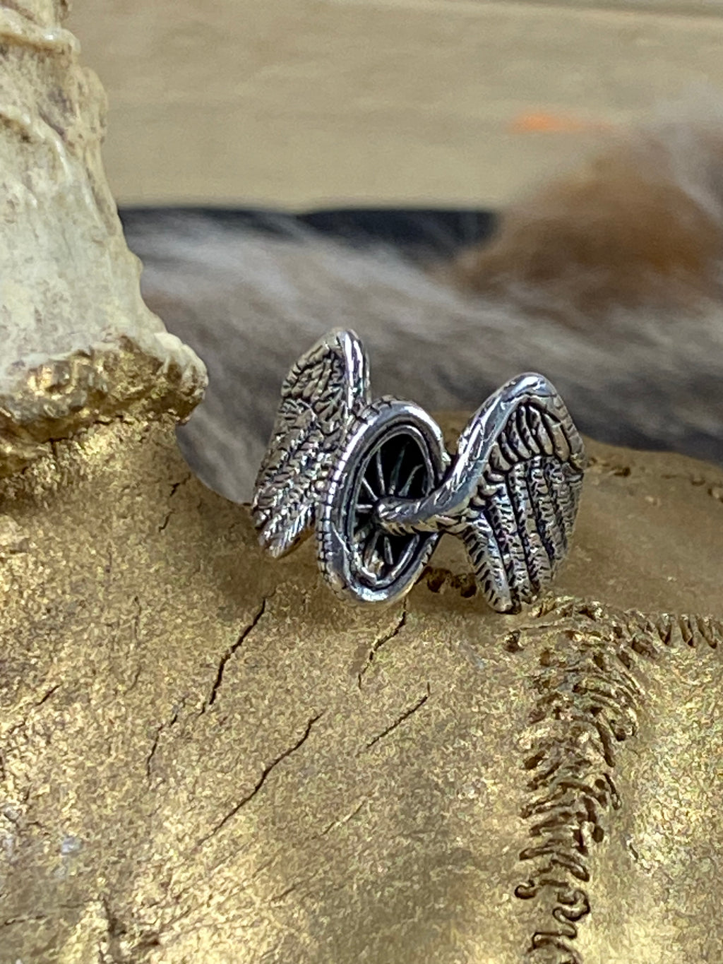 Winged Wheel Ring Size 13